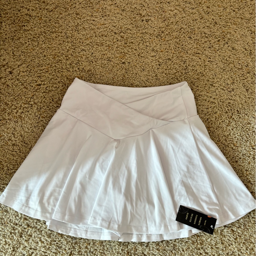 White Tennis Skirt! Size small
